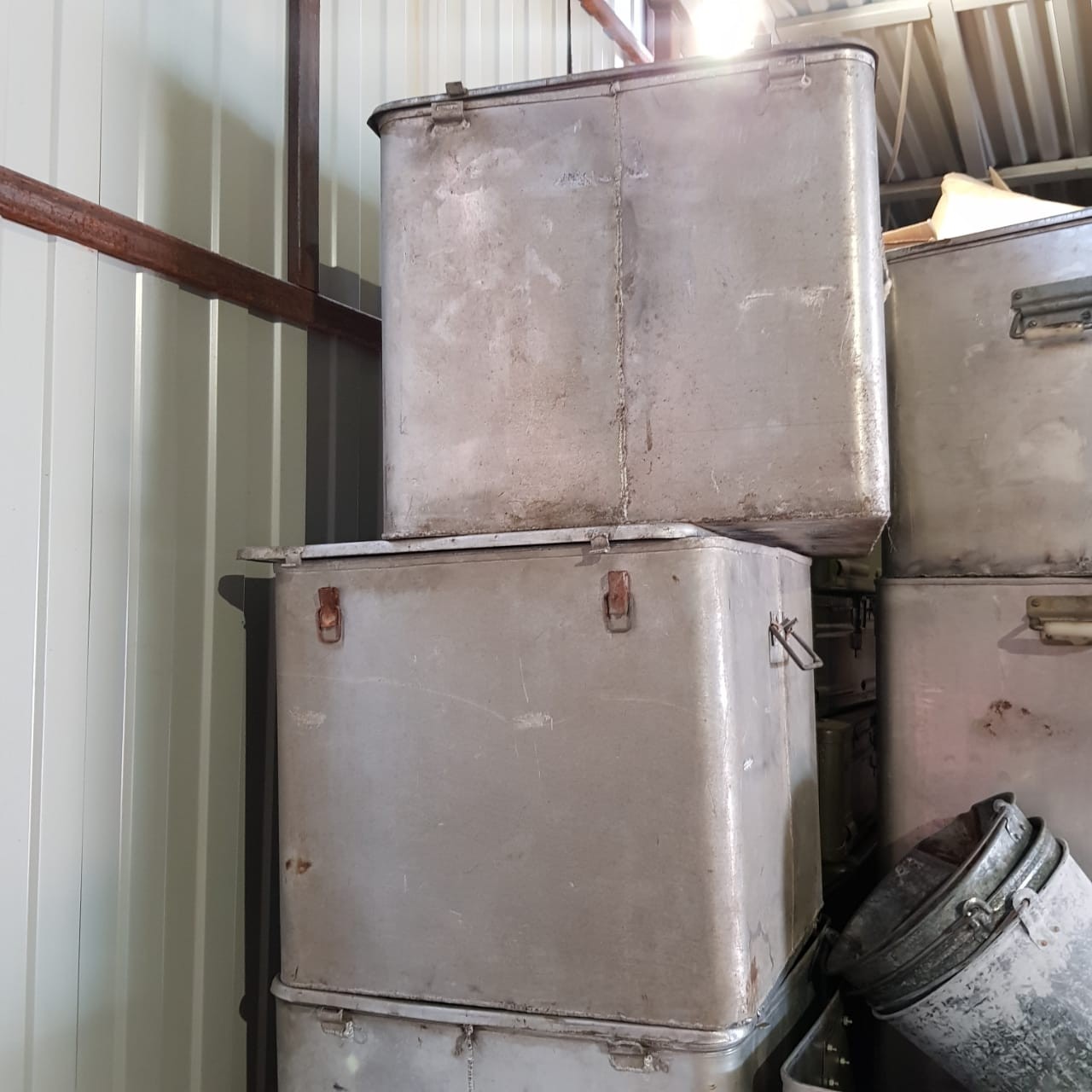 Алюминиевый контейнер СССР Алюминиевый контейнер СССР