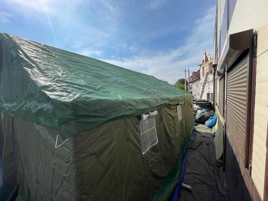 Палатка Каркасная утепленная зеленого цвета 5х6