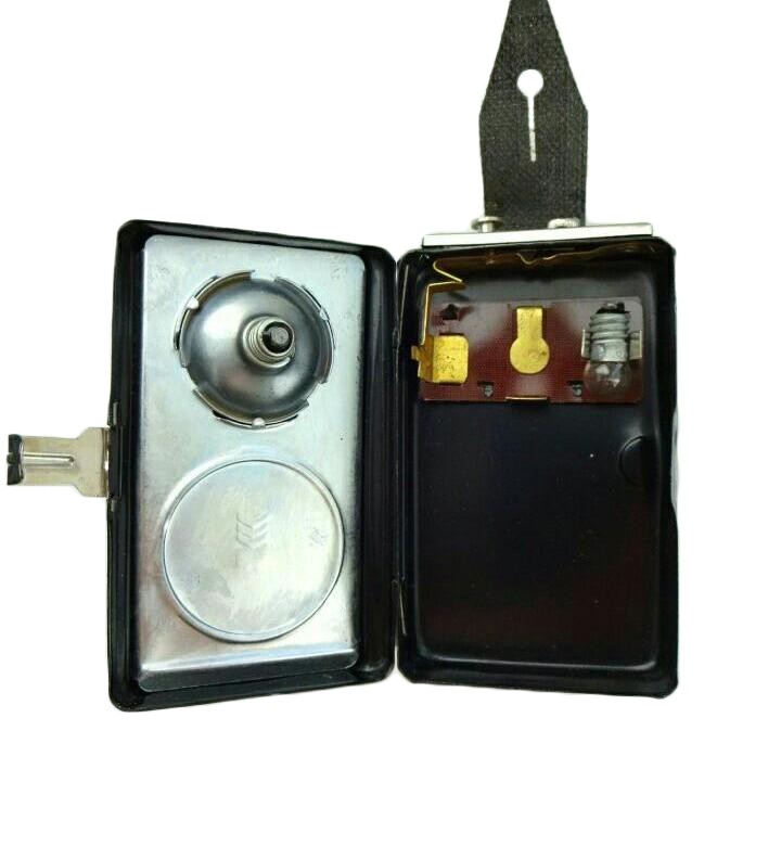 Фонарь сигнальный карманный КСФ-1 СССР Фонарь сигнальный карманный КСФ-1 СССР