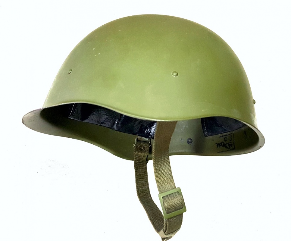 Каска армейская стальная (стальной шлем, СШ-40 и СШ-68) Каска армейская стальная (стальной шлем, СШ-40 и СШ-68)