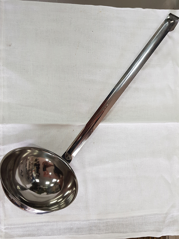 Половник из нержавеющей стали 500 мл. Половник из нержавеющей стали 500 мл.